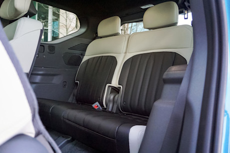 Editorial 2024 kia ev9 land gt line awd td 240417 19 di