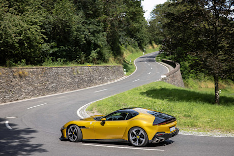Editorial 2025 ferrari 12cilindri fd mbu 240920 25