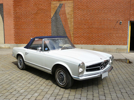 Editorial 04 pg colin justin 1968 m b 280 sl