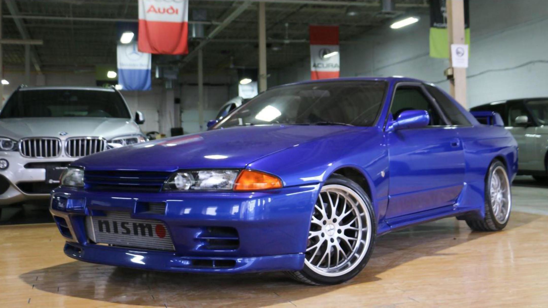 ニッサン・スカイライン　R32 GT-R fotw-1990-nissan-skyline-r32-