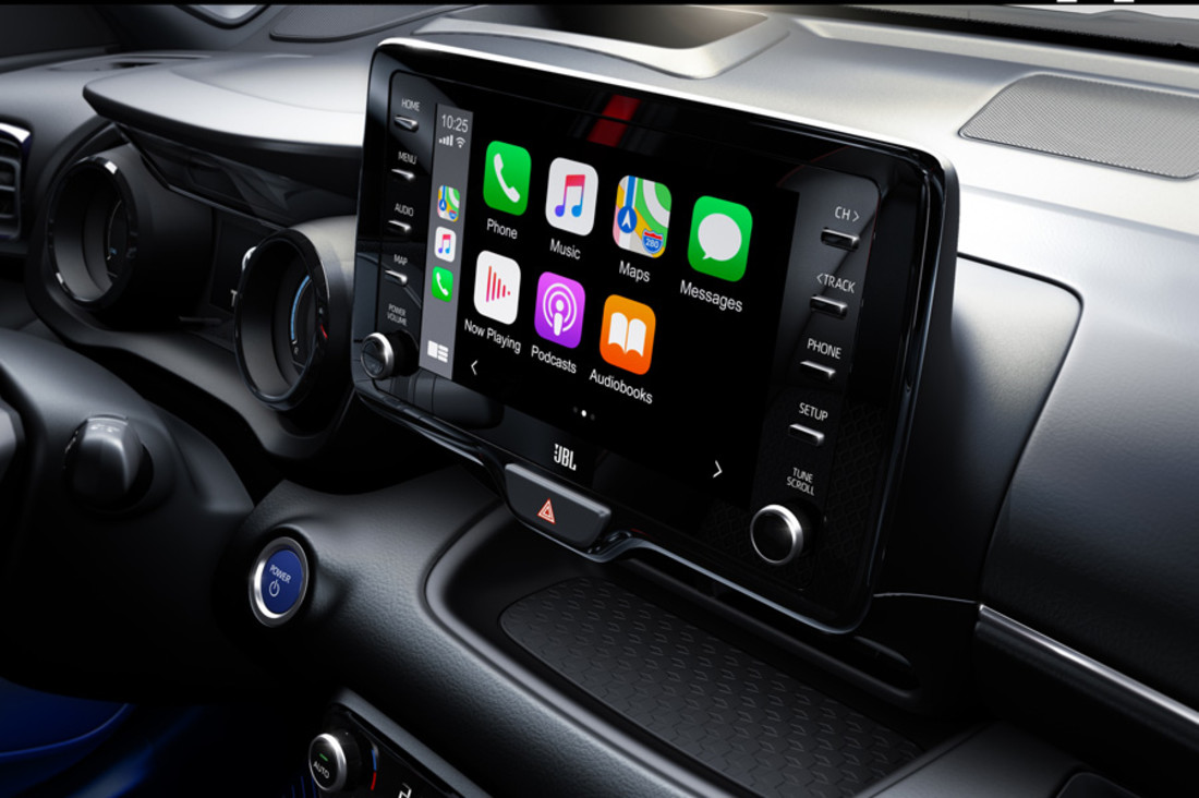 toyota-yaris-hybrid (5).jpg