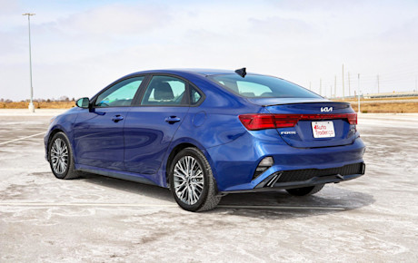 Editorial 2022 kia forte gt line 08 jm