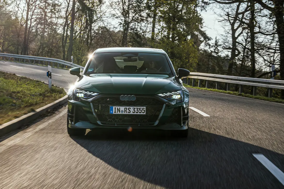 audi-rs3-2026-front-dynamic