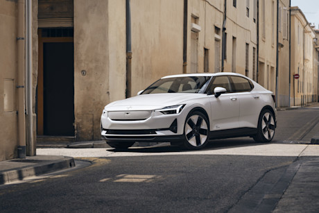 polestar 2 353