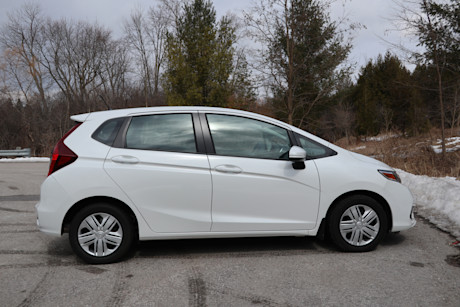 Editorial honda fit lx cvt 2019 37
