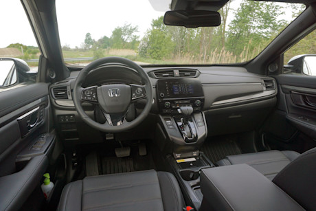 Editorial 2021 honda cr v black edition 23 di