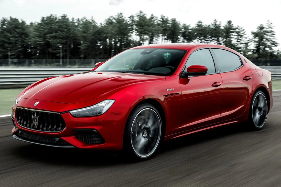 Maserati-Ghibli Trofeo-2021-1280-03