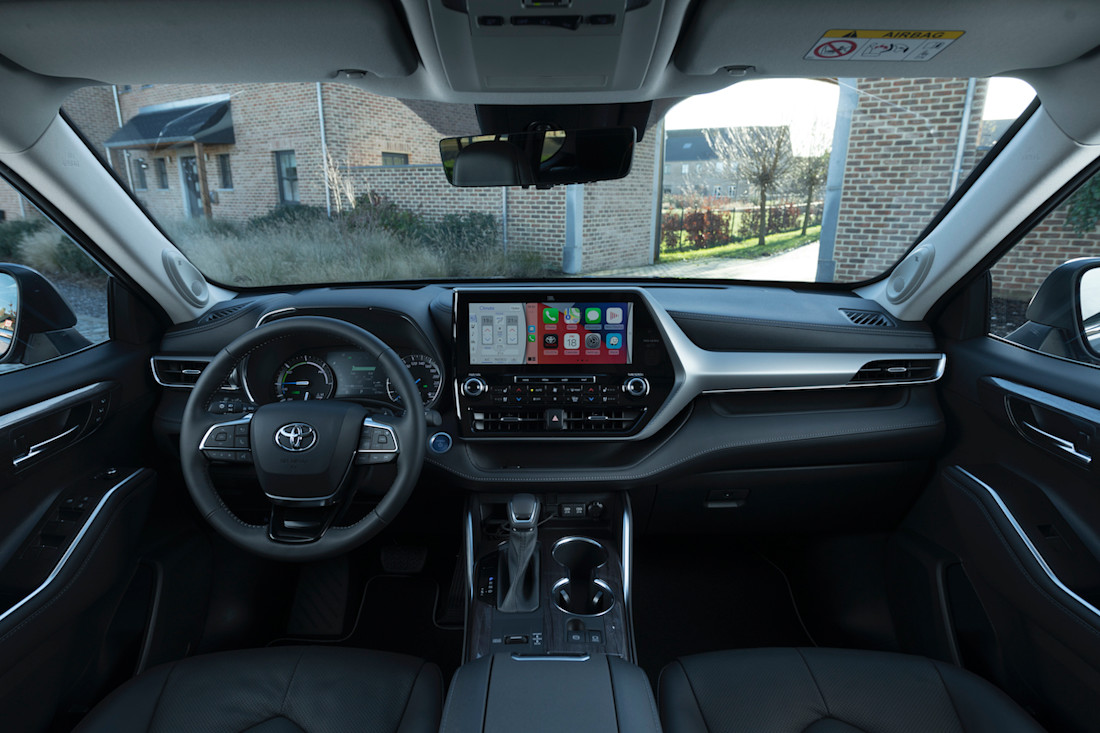 Toyota Highlander AS24 2