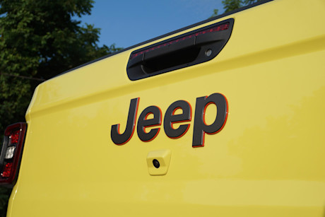 Editorial 2023 jeep gladiator mojave td 230816 17 di