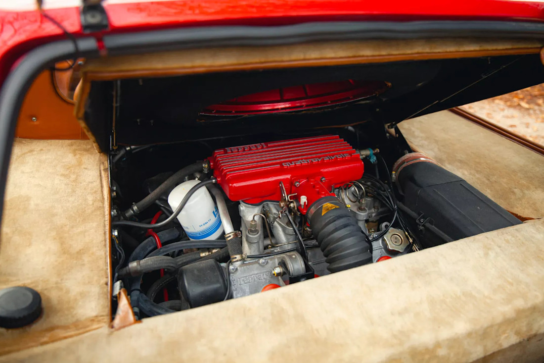 Sbarro-Super-Eight-motor.jpg