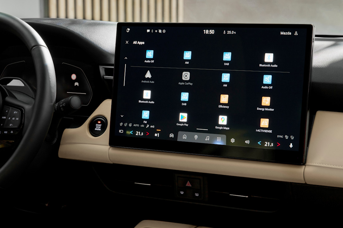 mazda-cx-5-2026-interior (7).jpg