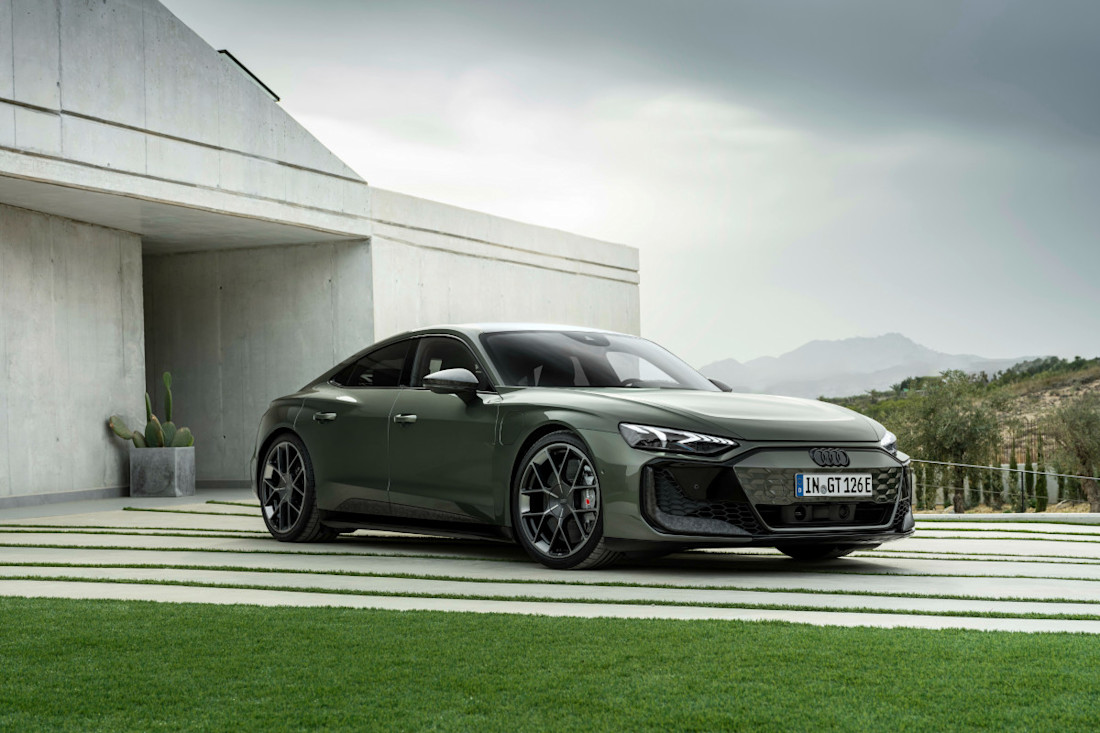 Audi-RS-e-tron-GT-performance-2024 (2).jpg