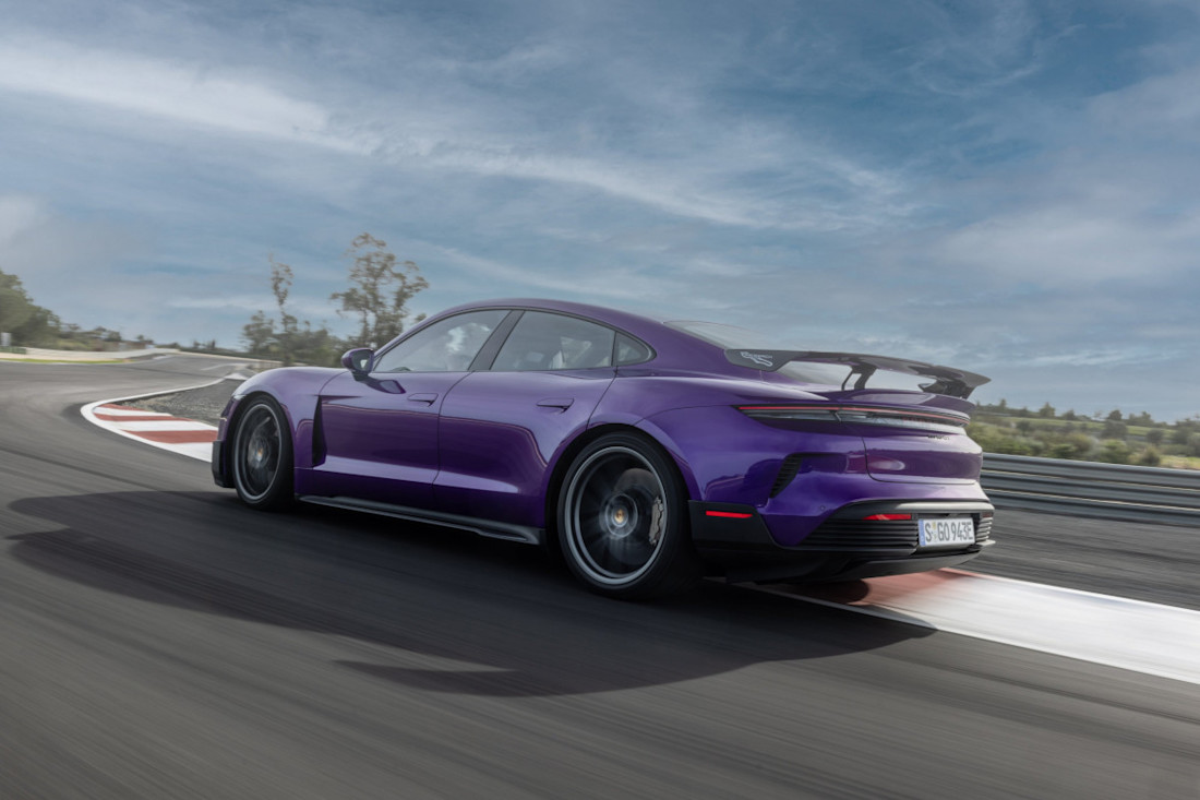 Porsche-Taycan-Turbo-GT-Weissach-Package.jpg