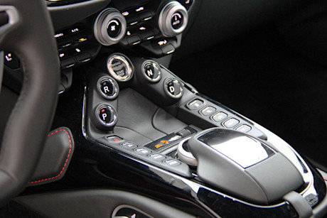 Editorial 2020 aston martin vantage 31 dw