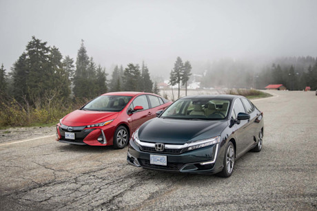 Editorial 2018 honda clarity vs toyota prius prime 04 bm