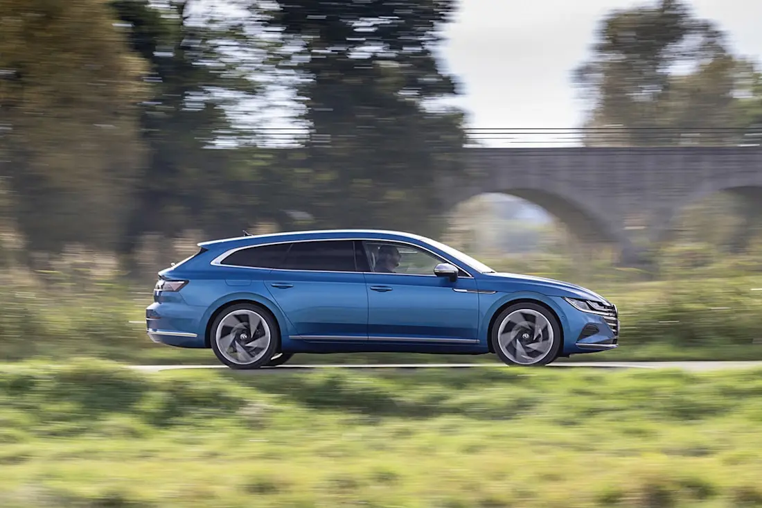 AS24 Arteon zijaanzicht AS24 Arteon zijaanzicht