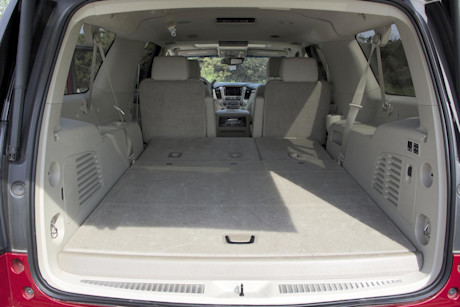 Editorial 2015 gmc yukon xl denali 4wd jy 26