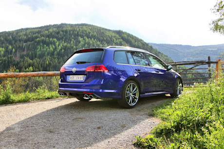 Editorial 2016 volkswagen golf r variant jy 18