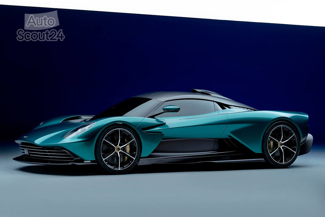 Aston-Martin-Valhalla-2022-(8).jpg