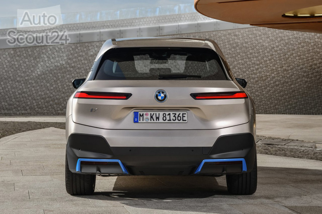BMW-iX-2022-1280-20.jpg