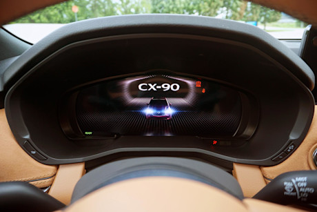 Editorial 2024 mazda cx 90 signature 231003 18 di