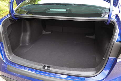 Editorial 2022 toyota corolla xse 19 jm