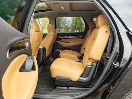 Editorial 2020 buick enclave essence 11 sw