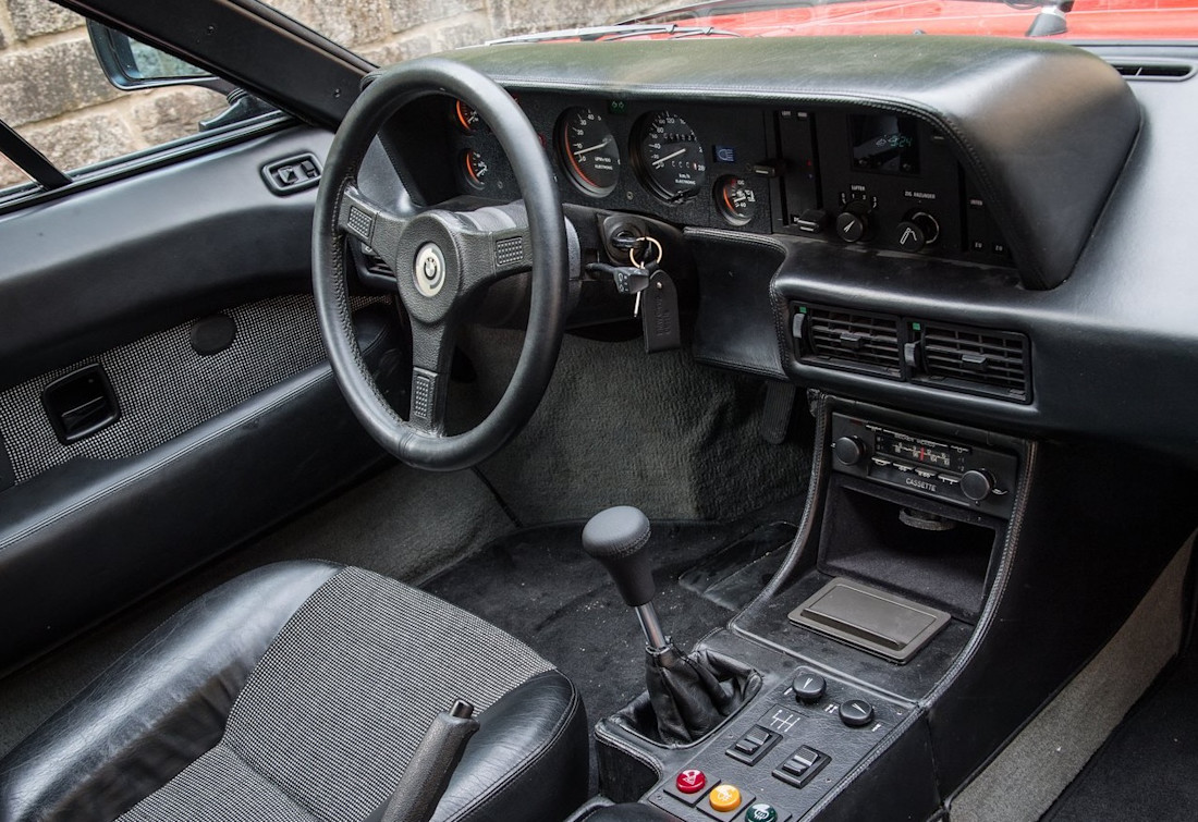 BMW M1 (1979) - Interior 