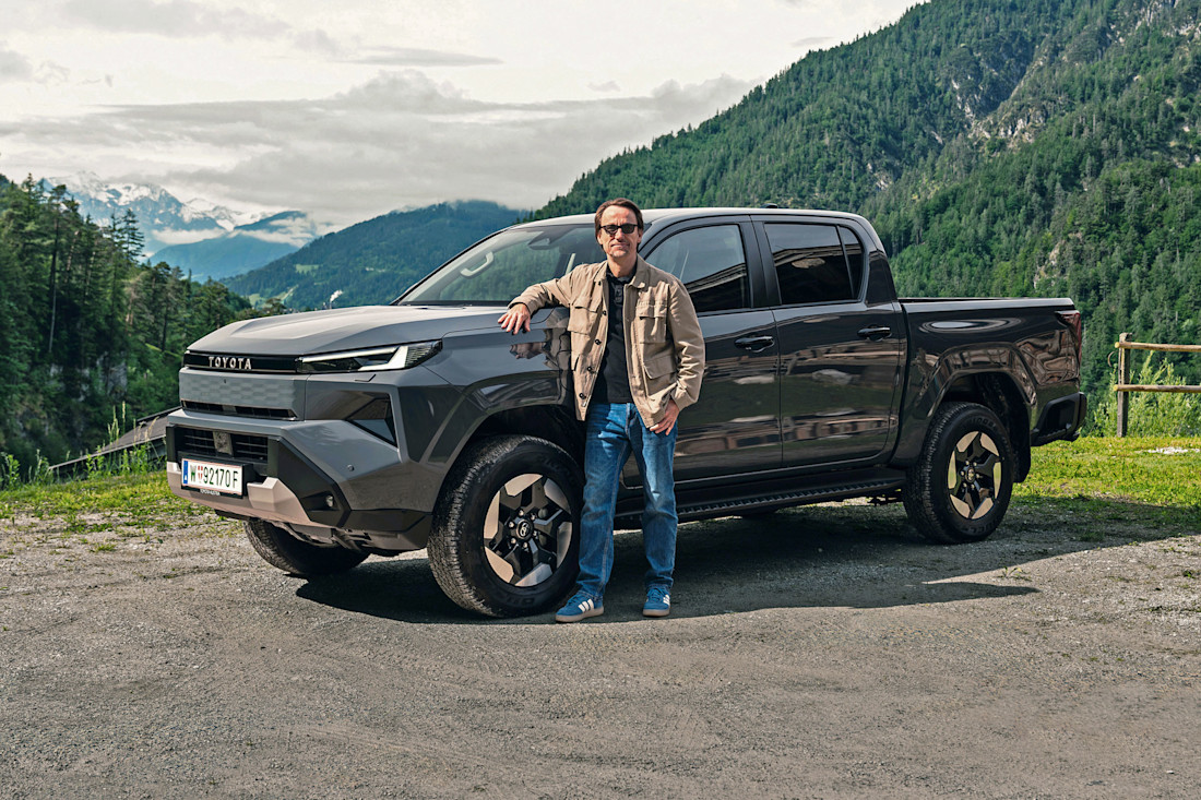 1 titelbild toyota-hilux-bev-2026-ah
