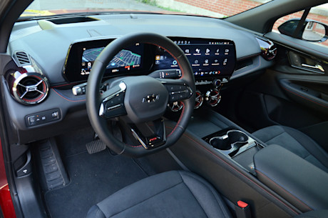 Chevrolet Blazer EV RS 2024 : essai routier Body Image