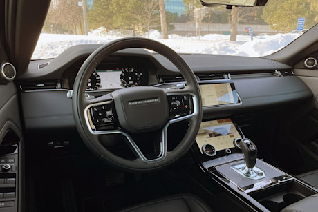 Editorial 2022 land rover range rover evoque p250 bronze collection 25 ct