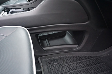 2026 Chrysler Pacifica AWD Review + Video Image