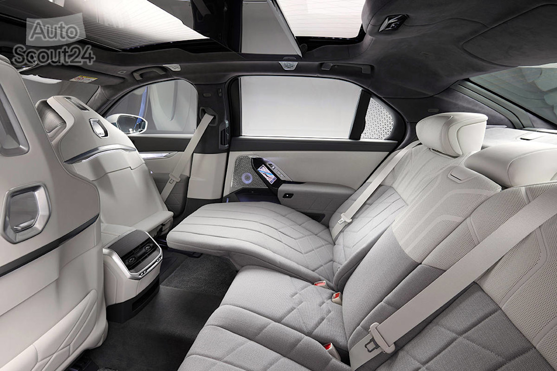 Nuevos BMW i7 y 760i 2022 (31).jpg