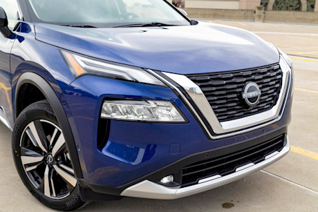 Editorial 2022 nissan rogue platinum awd 08 jw