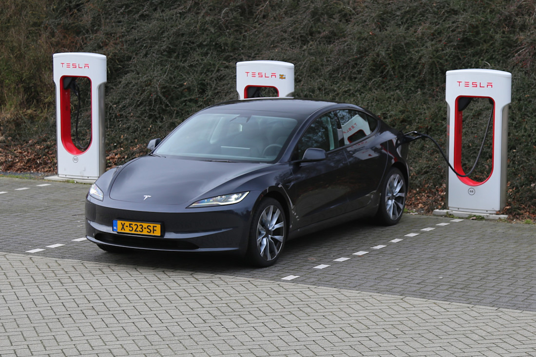 Opeens is de Tesla Model 3 22.000 euro goedkoper dan de Model Y