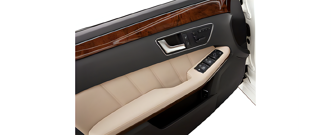 Mercedes-Benz E-Class 2011 29