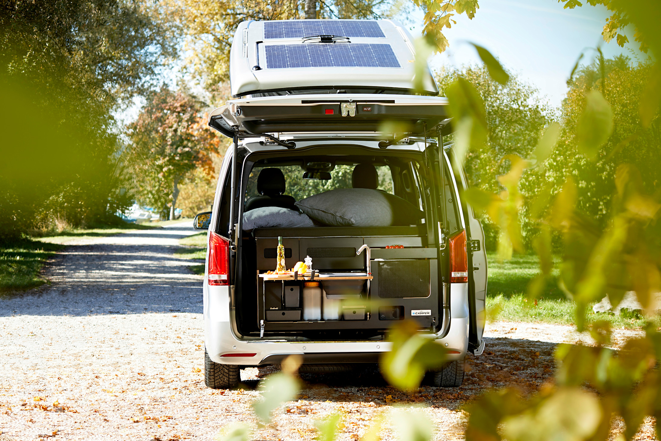 Einen VW-Bus zum Camper ausbauen - AutoScout24 Deutschland