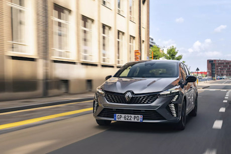 renault-clio-2024-front-dynamisch