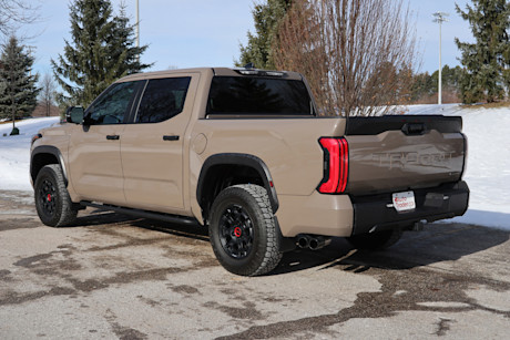 Editorial 2025 toyota tundra hybrid td jm 250237 12