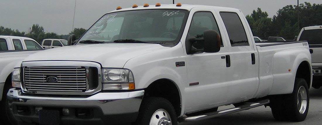 ford-f-550-l-01