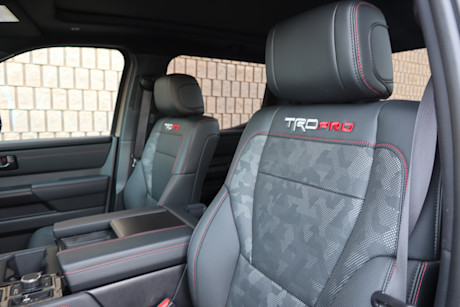 Editorial 2025 toyota tundra hybrid td jm 250237 23