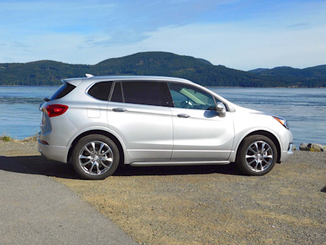 Editorial 2019 buick envision premium ii 05 sh