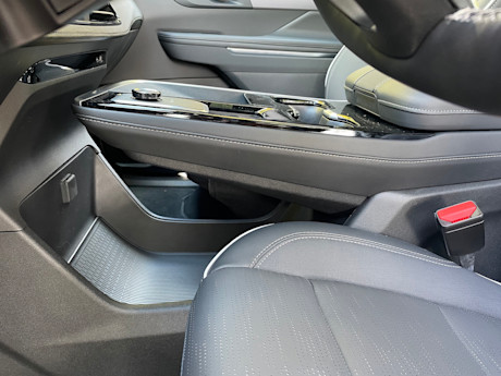 Editorial 2025 buick enclave td pb 241022 11