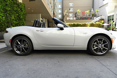 Editorial 2016 mazda mx 5 jb 58