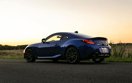 Editorial 2022 subaru brz sport tech 08 jw