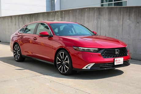 Editorial 2023 honda accord hybrid touring td 230929 03 jm