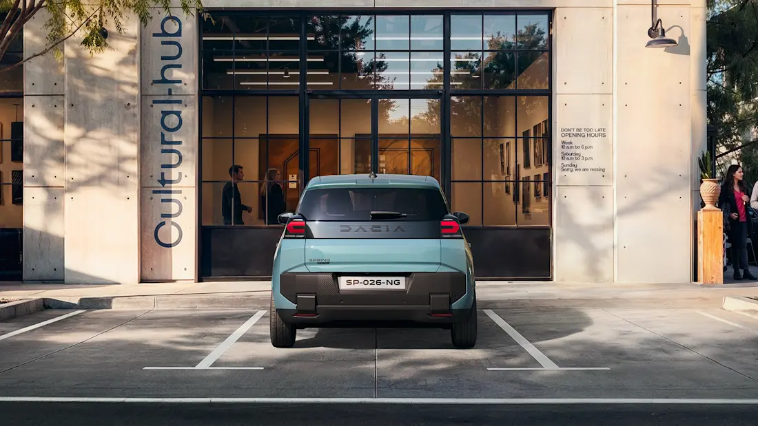 Nuova Dacia Spring (2)