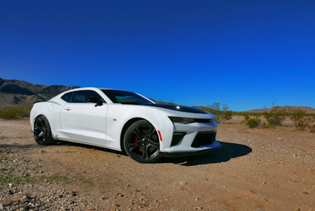 Editorial 2017 chevrolet camaro 1le 01 bh