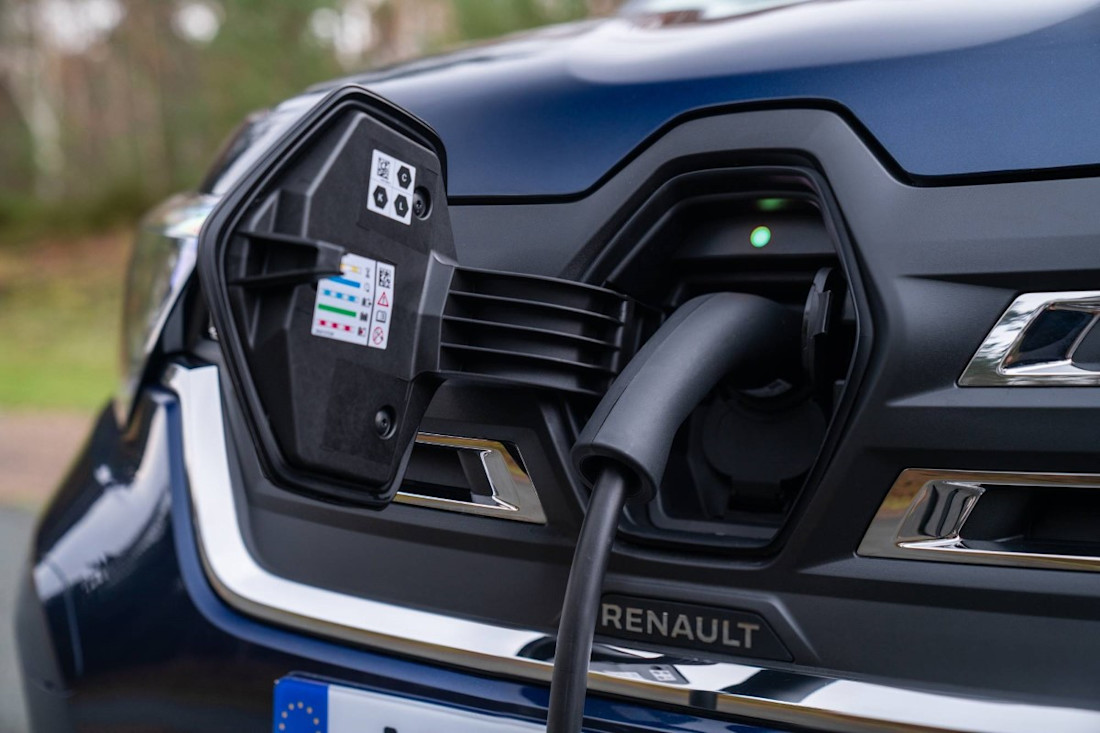 Entre efficacité et coûts : bien choisir sa voiture électrique