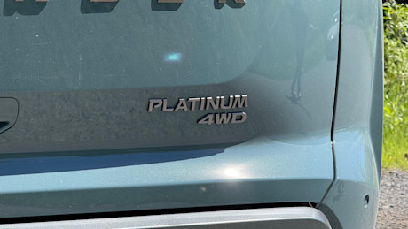 2026 Infiniti QX60 vs Nissan Pathfinder - COMP - MSP - 260607 - 34